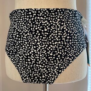 Reef Black and White Patterned Kids Bottoms